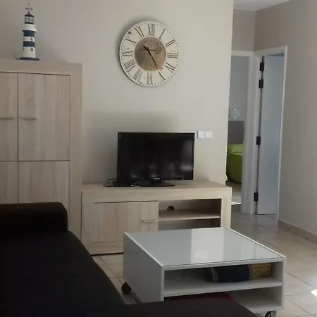 Ronsan Apartment *